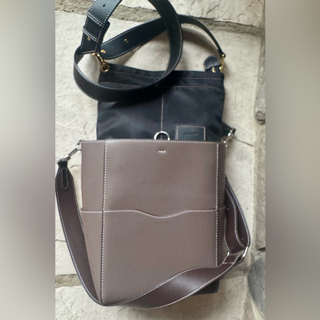 Aallyn Jordan Bucket Bag In Taupe With Black Nylon Organizer Tote